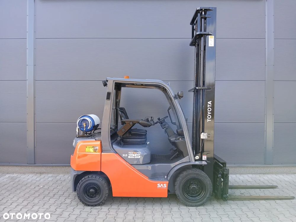 Toyota 02-8FGF25 - 2