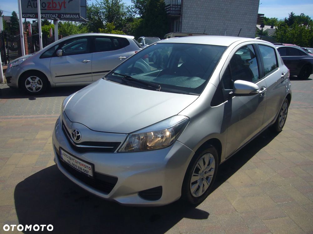 Toyota Yaris - 3