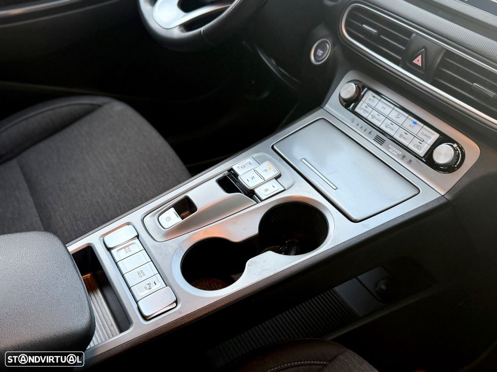 Hyundai Kauai Premium - 10