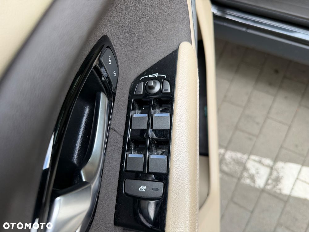 Land Rover Range Rover Evoque Si4 Prestige - 17
