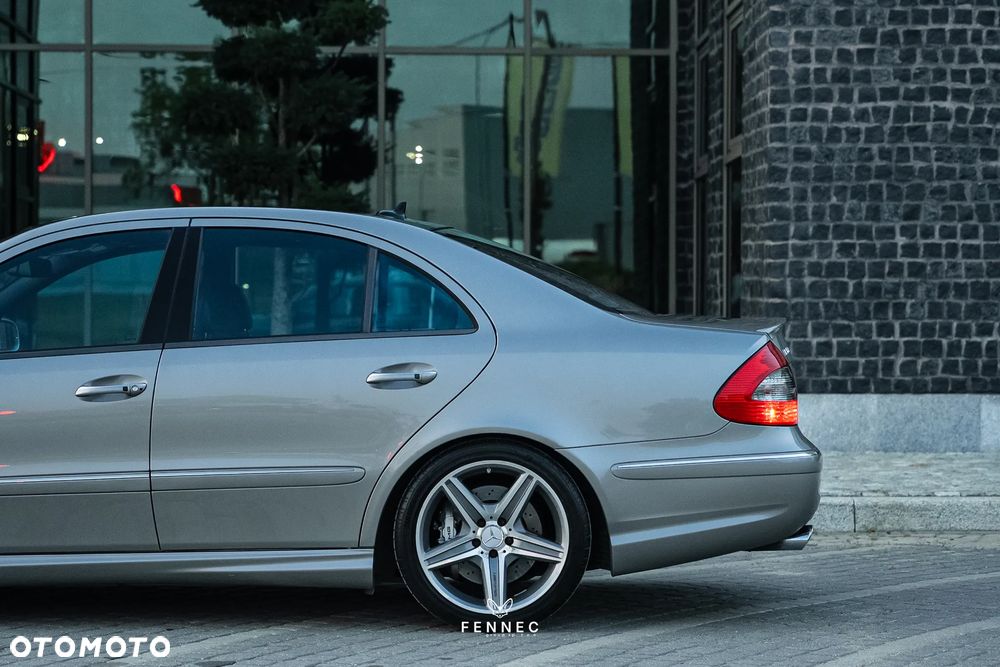 Mercedes-Benz Klasa E 63 AMG - 6