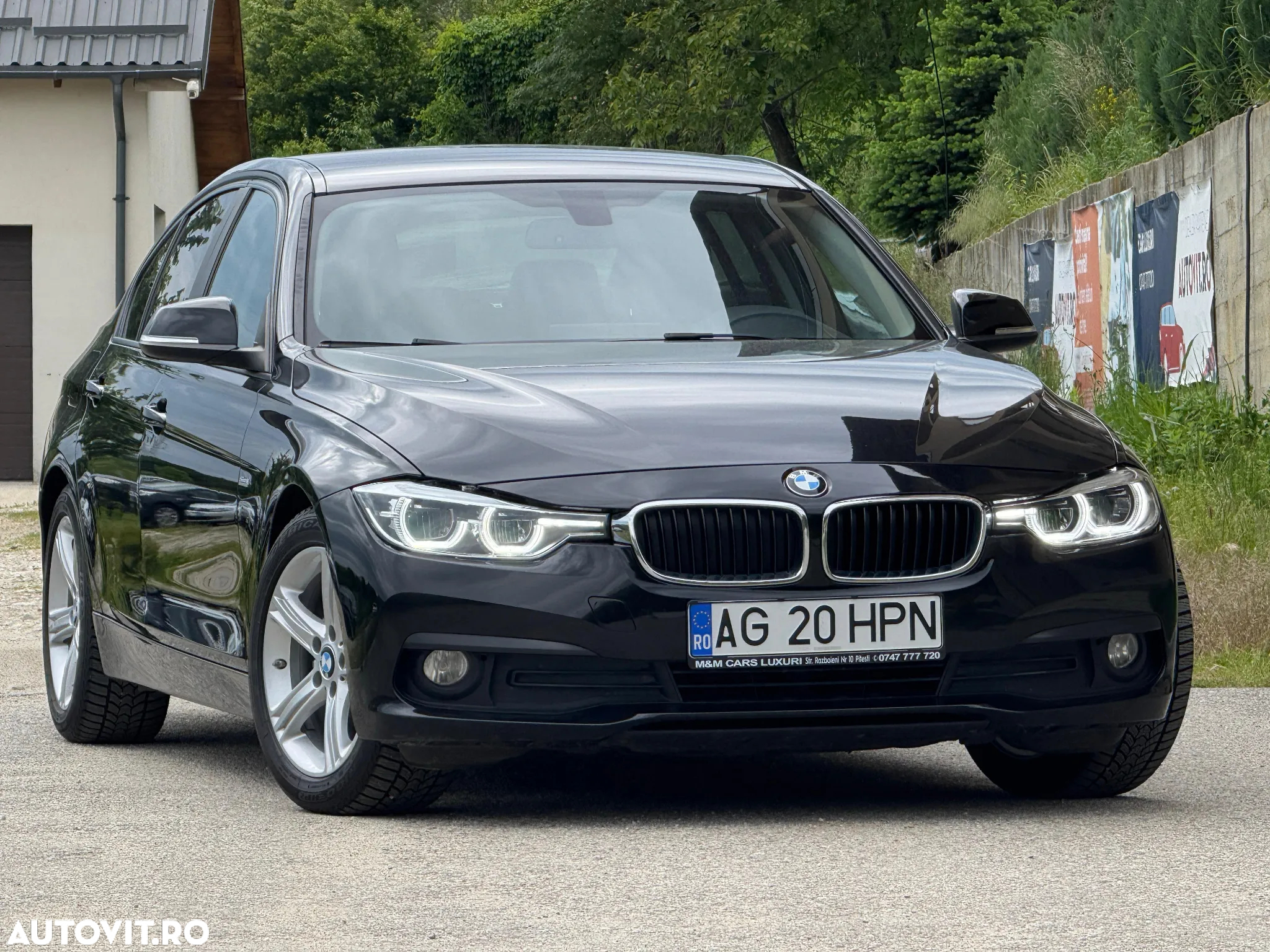BMW Seria 3 320d Aut. Sport Line - 2