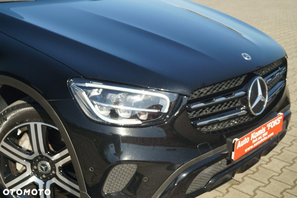Mercedes-Benz GLC - 28