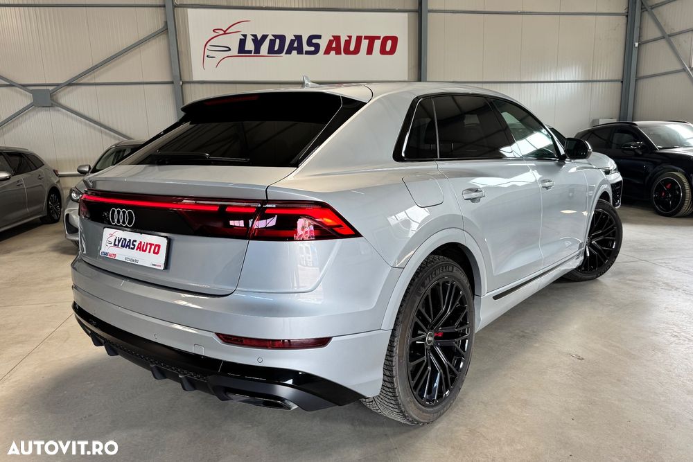 Audi Q8 - 5
