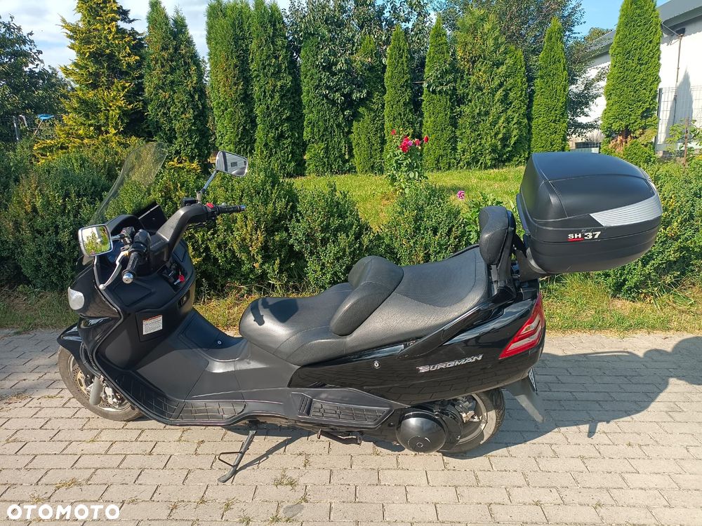 Suzuki Burgman - 7