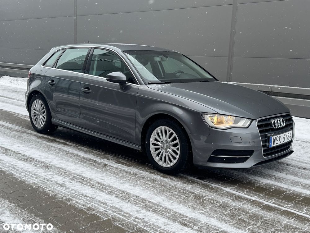 Audi A3 Sportback - 3