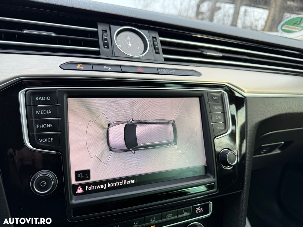 Volkswagen Passat 2.0 TDI SCR (BlueMotion Technology) 4Motion Highline - 20