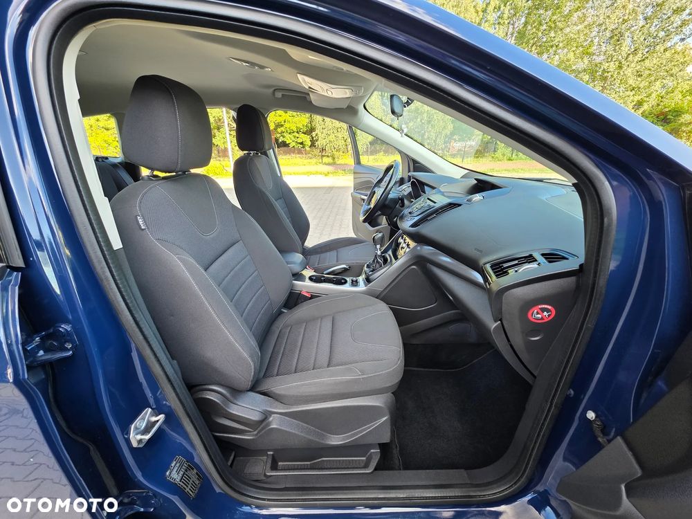 Ford Kuga 2.0 TDCi 4x4 SYNC - 23