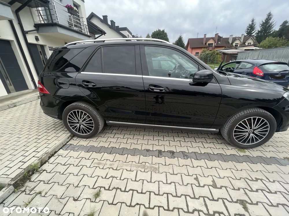 Mercedes-Benz ML 350 BlueTec 4-Matic - 8