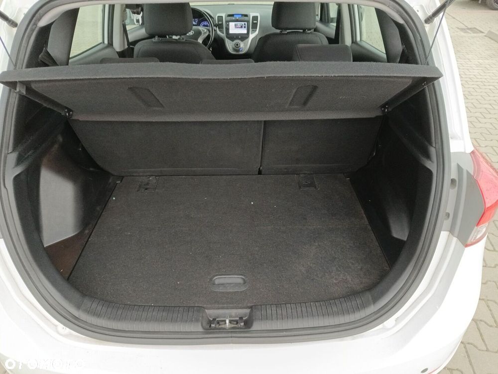 Hyundai ix20 1.6 BlueDrive Comfort - 12