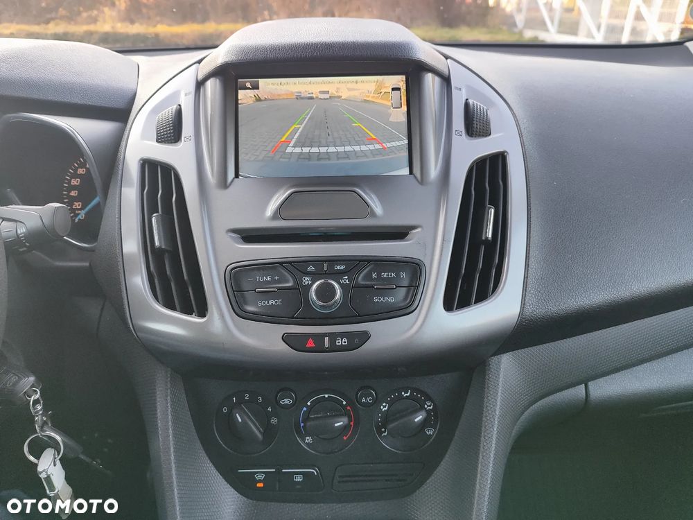 Ford Transit Connect - 11