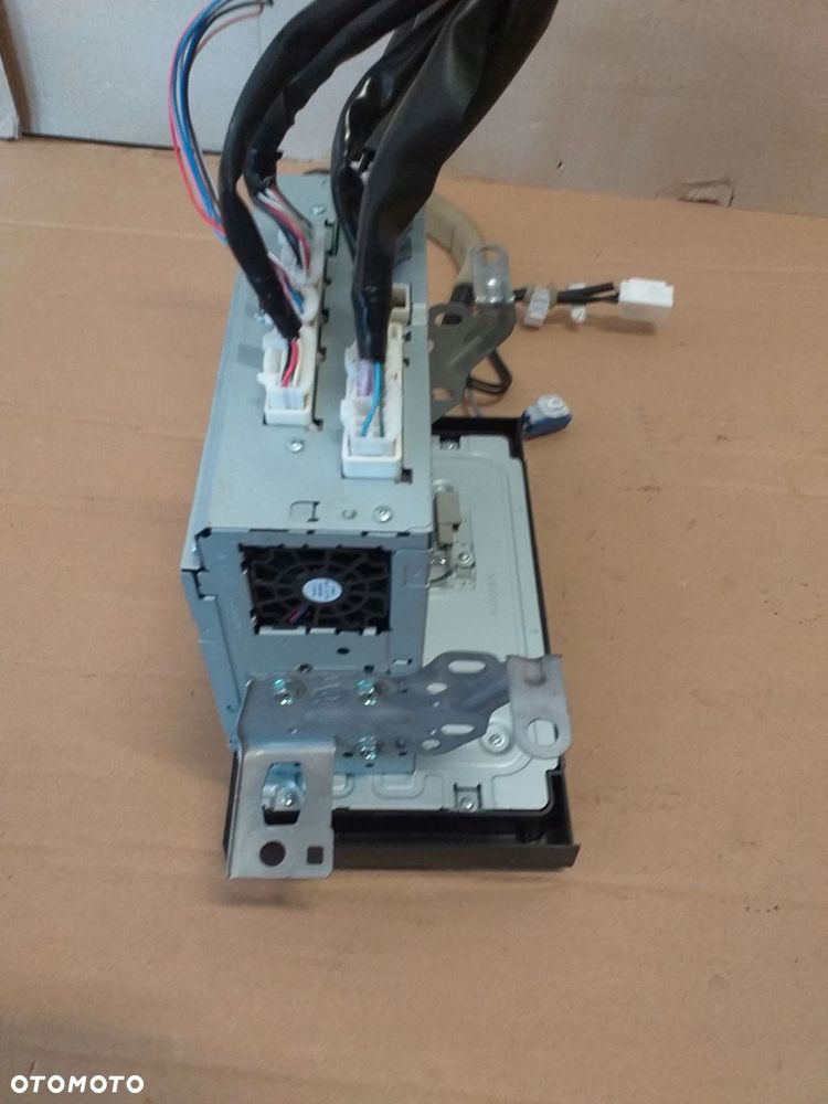 Toyota Prius IV Radio dotykowe duże 86140-47300 - 5