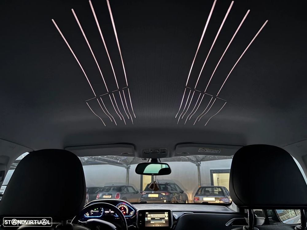 Peugeot 2008 PureTech 110 Stop&Start Allure - 33