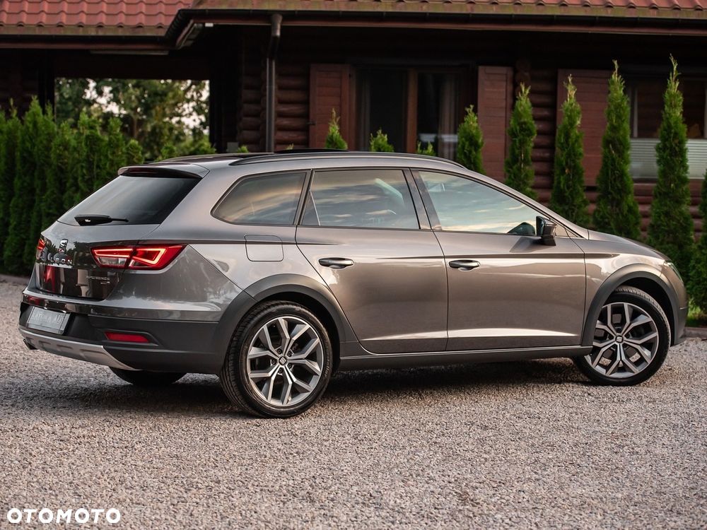 Seat Leon Sportstourer 2.0 TDI Start&Stop 4Drive DSG X-Perience - 8