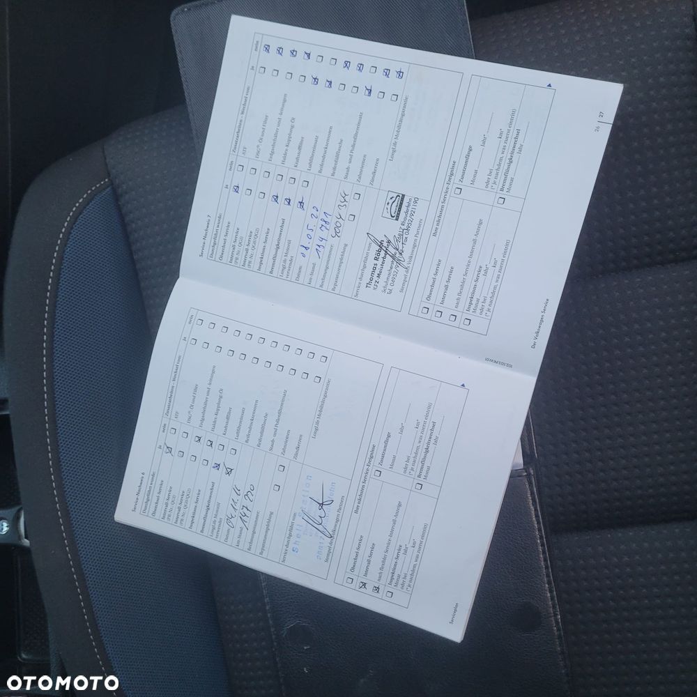 Volkswagen Golf - 25