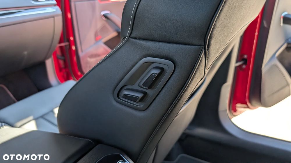 Skoda Superb 2.0 TSI 4x4 L&K DSG - 18