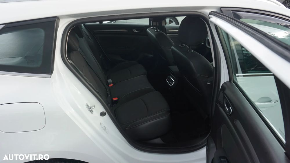 Renault Megane BLUE dCi EDC Limited - 13