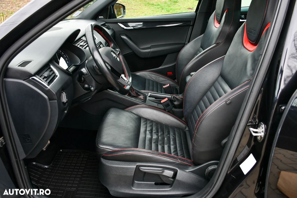 Skoda Octavia 2.0 TDI (Green tec) DSG RS - 27