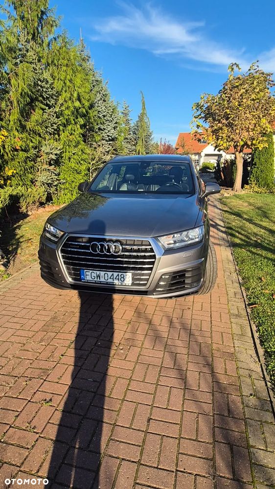 Audi Q7 - 3