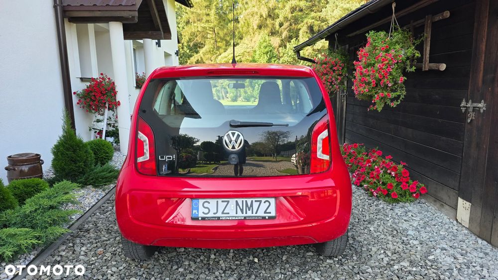 Volkswagen up! 1.0 take - 5