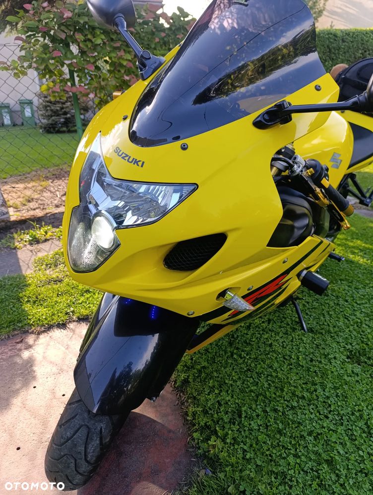Suzuki GSX-R - 13