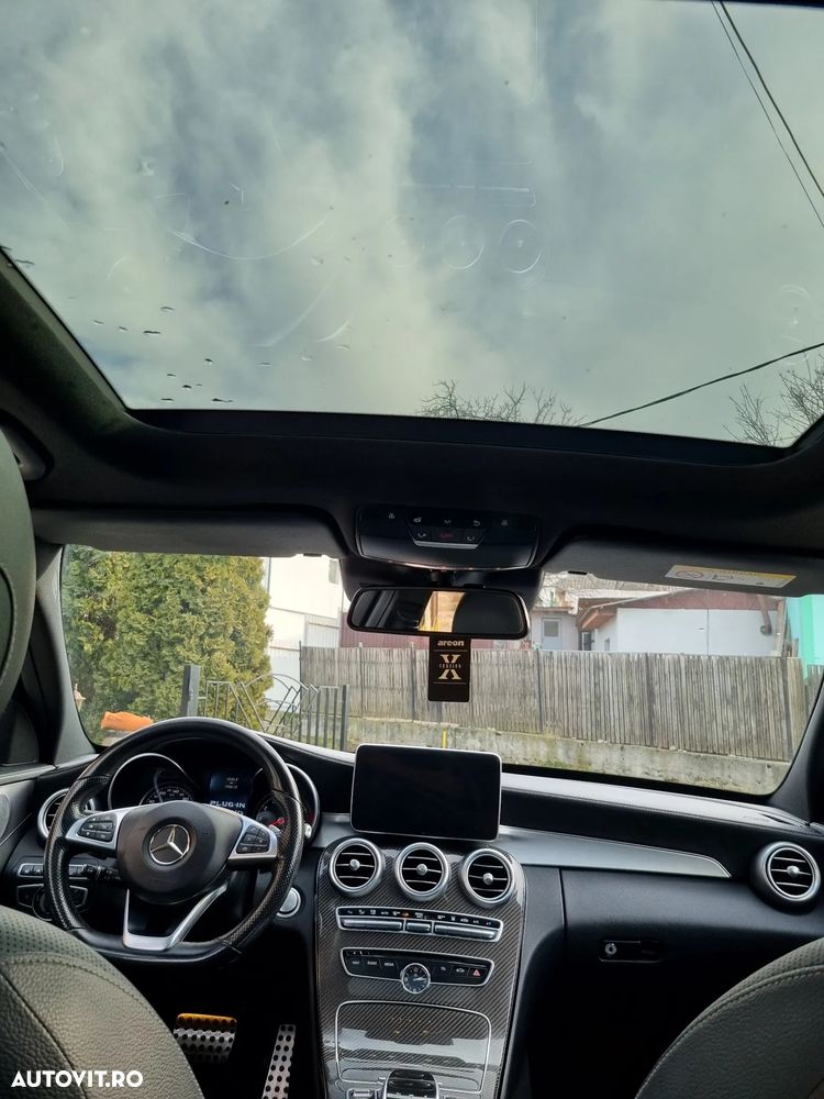 Mercedes-Benz C - 8