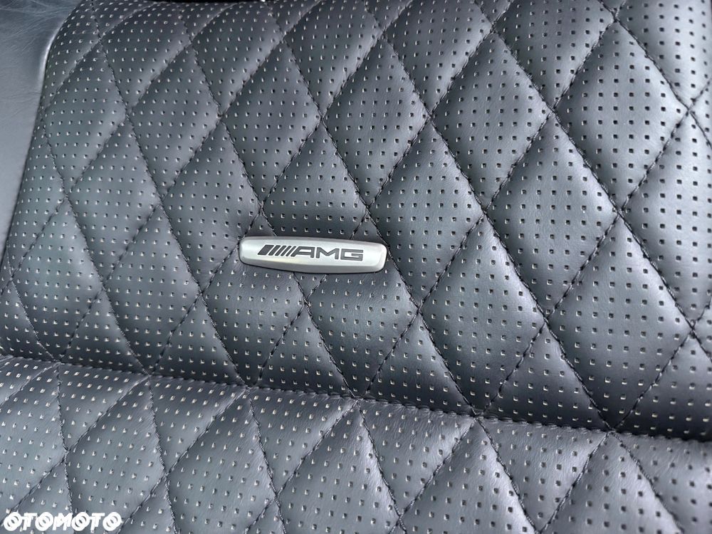 Mercedes-Benz Klasa G AMG 63 AMG SPEEDSHIFT 7G-TRONIC Edition 463 - 16