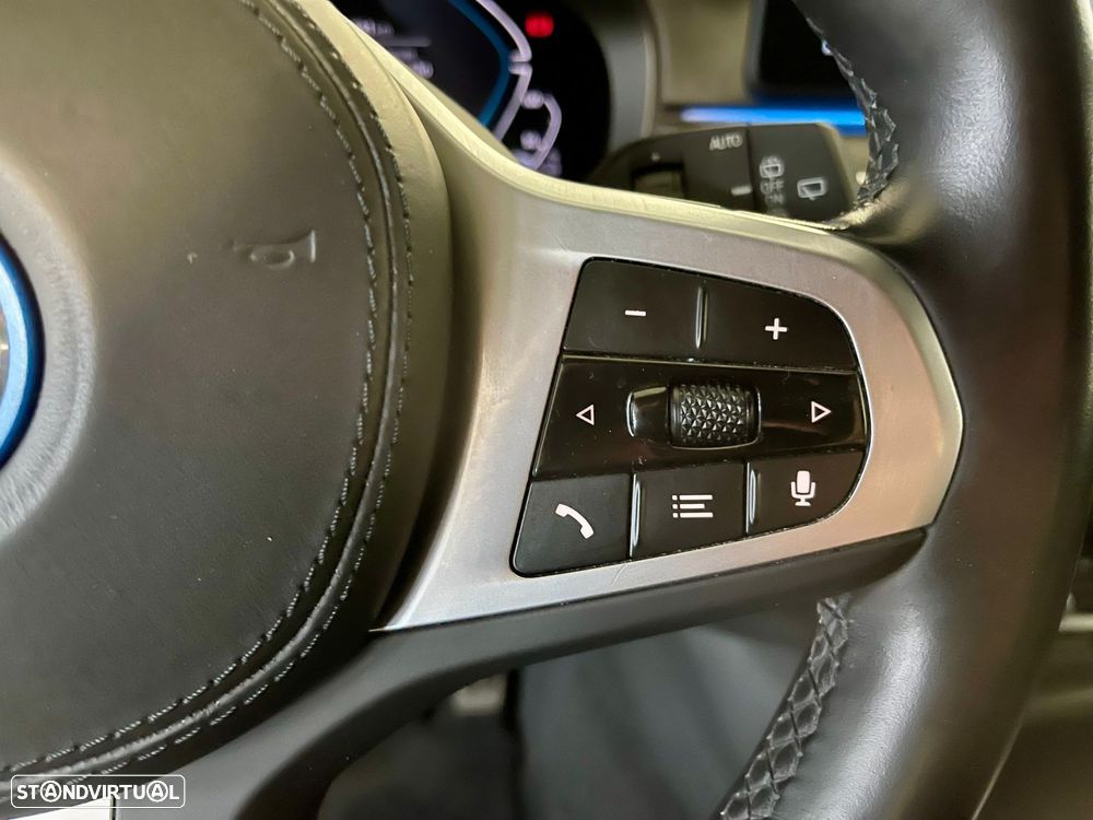 BMW 520 e Pack M - 23