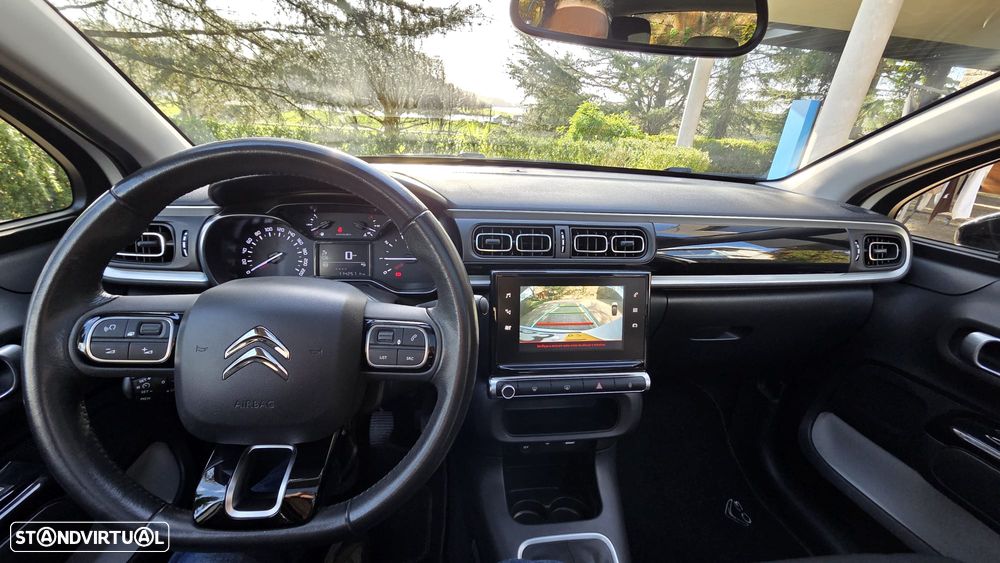 Citroën C3 1.2 PureTech Shine - 7