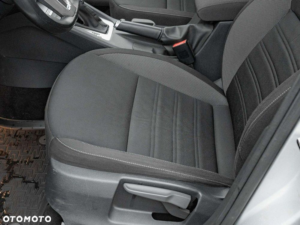 Skoda Octavia 2.0 TDI SCR Ambition DSG - 12