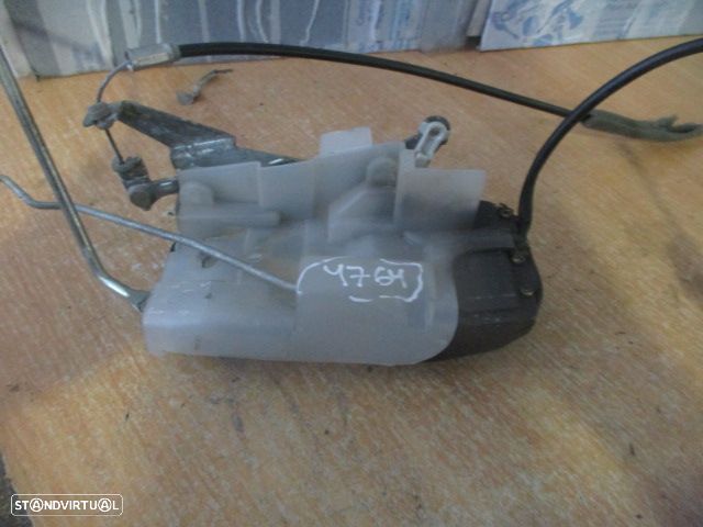 Fecho Fec4764 TOYOTA RAV4 4X4 1996 2.0I 130CV 3P VERDE FD 2 PINOS - 2