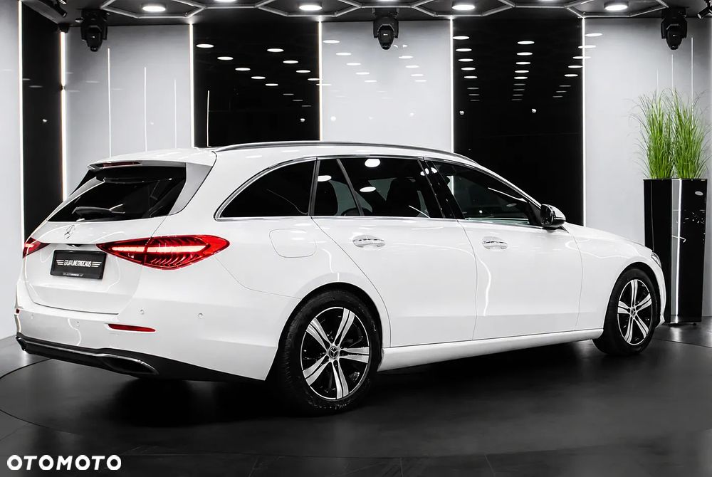 Mercedes-Benz Klasa C 300 e PHEV Avantgarde - 5