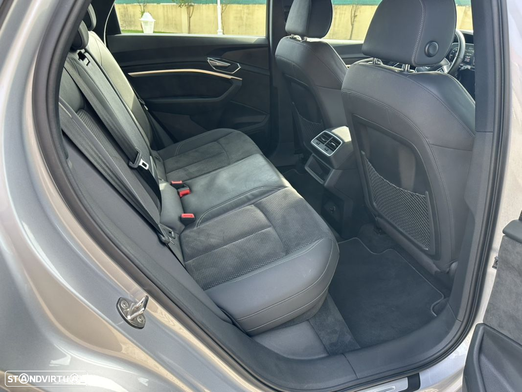 Audi e-tron Sportback 55 quattro S line - 23
