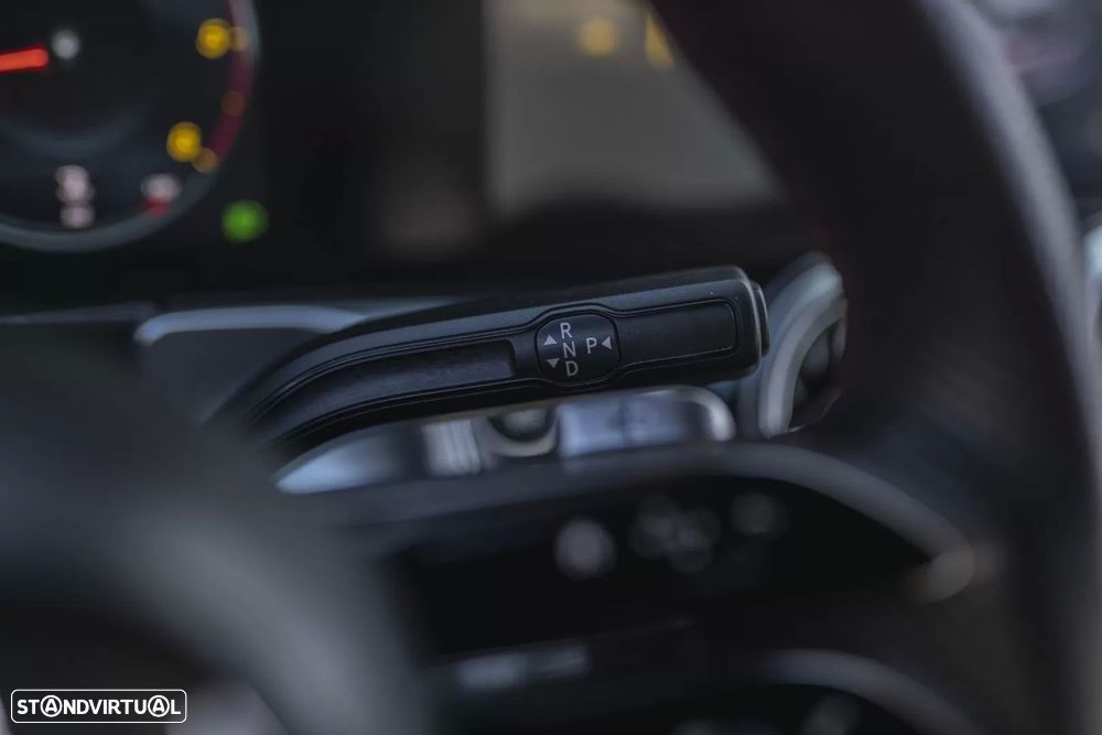 Mercedes-Benz GLB 180 d AMG Line - 18