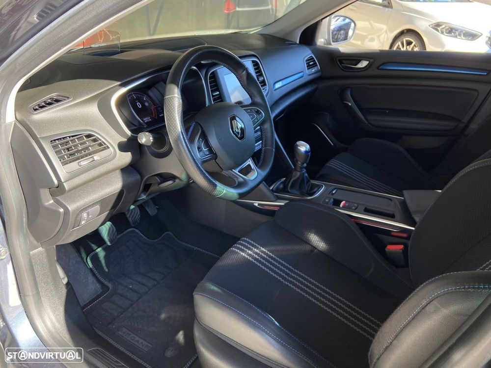Renault Mégane Sport Tourer 1.5 dCi GT Line - 12