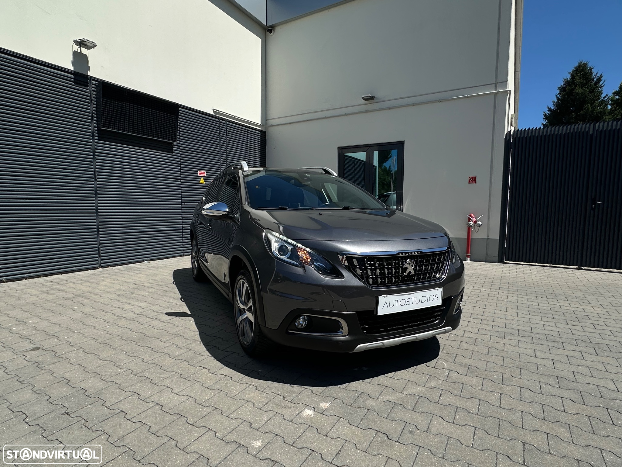 Peugeot 2008 PureTech 110 GPF Stop&Start EAT6 Crossway - 3