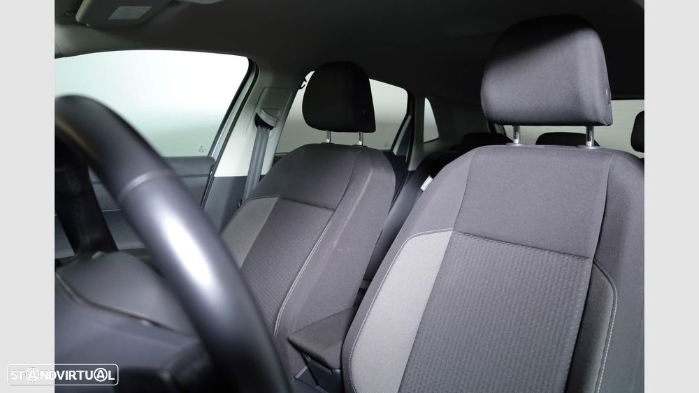 VW Polo 1.0 TSI Urban DSG - 9