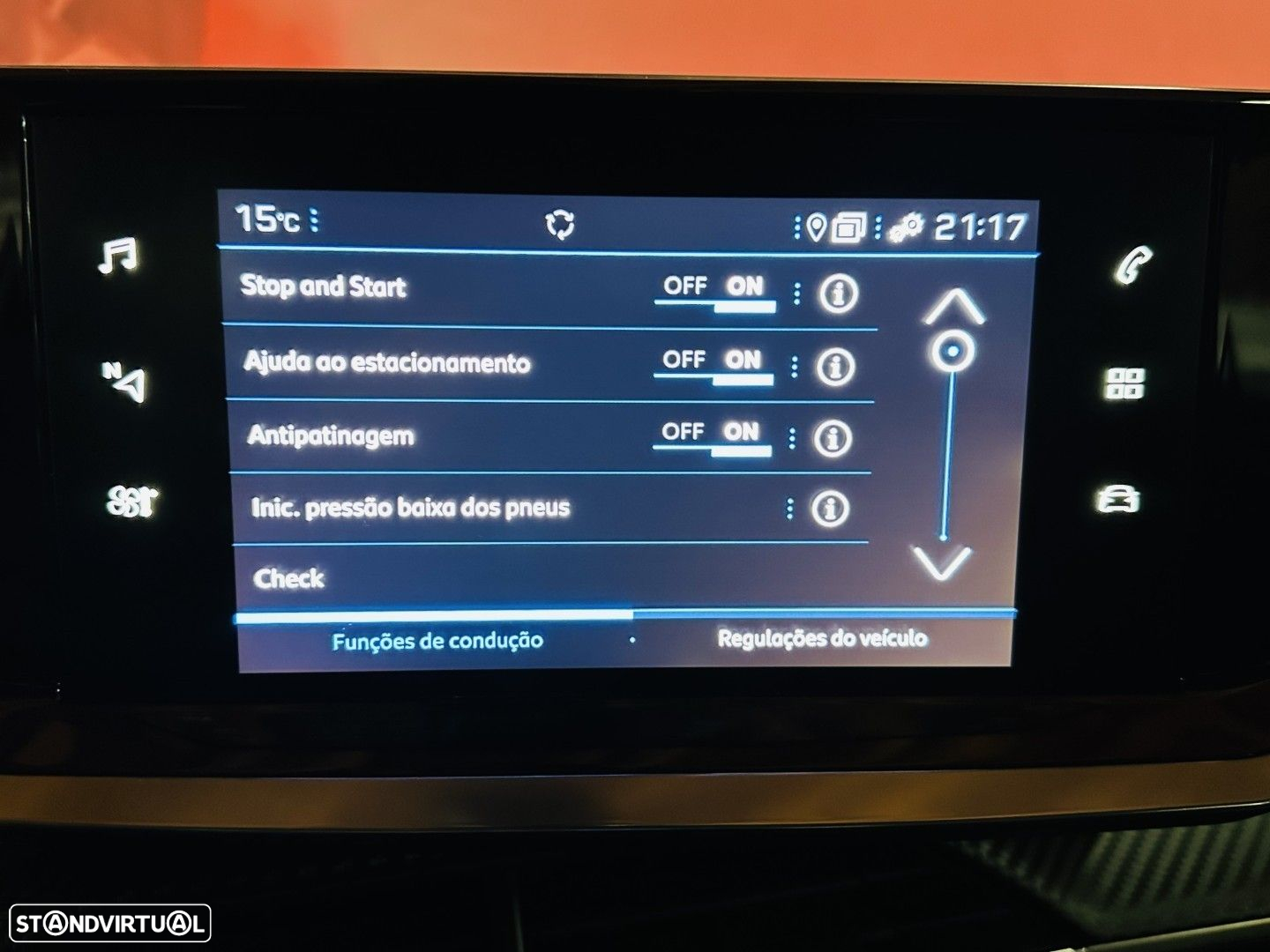 Peugeot 2008 1.2 PureTech Active Pack EAT8 - 14