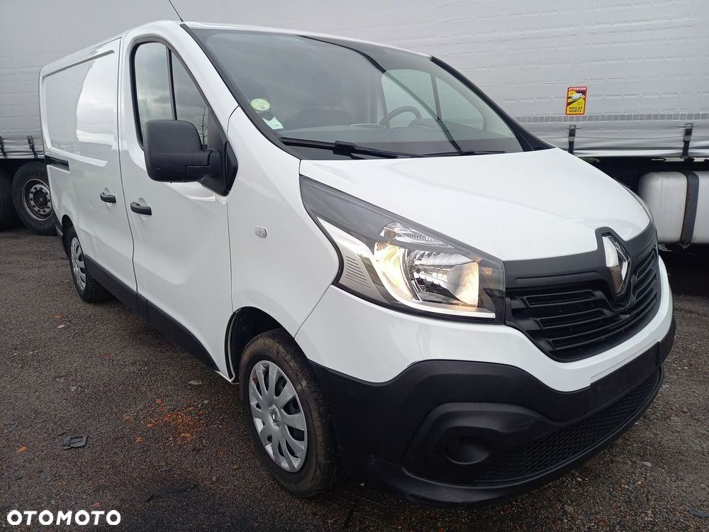 Renault Trafic - 1