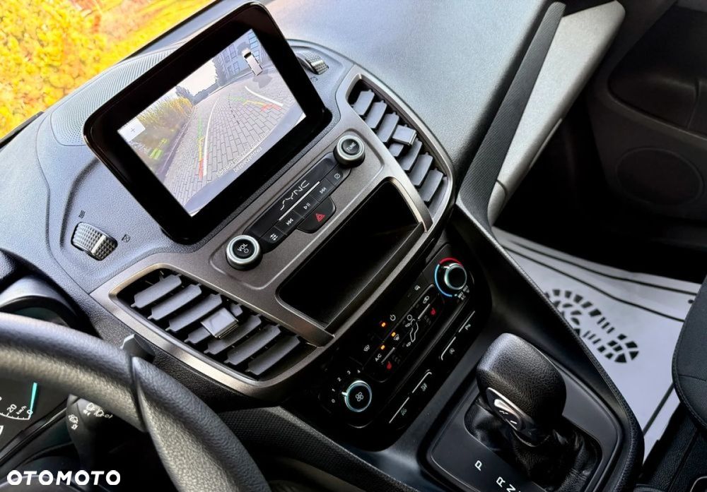 Ford Transit Connect - 34