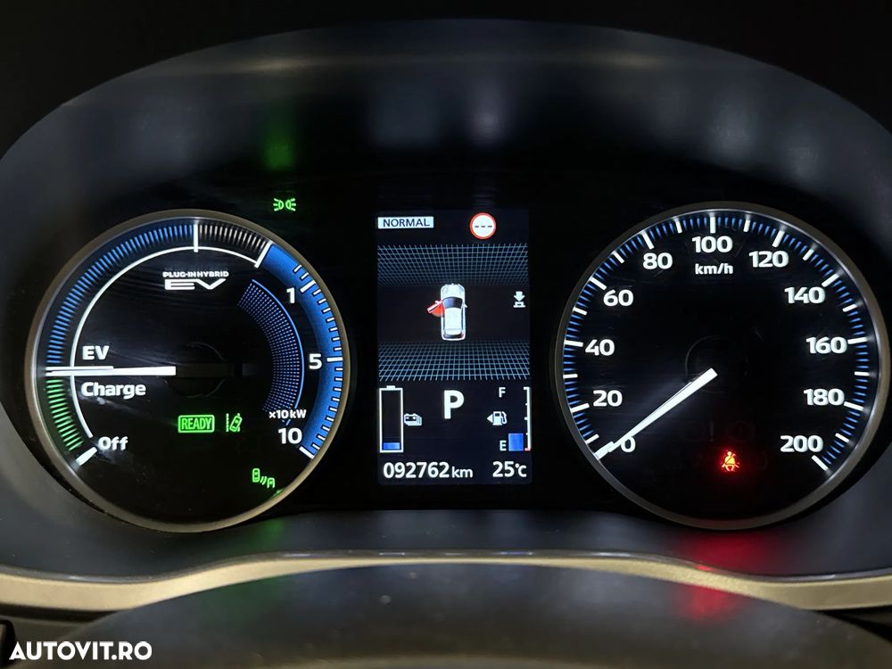 Mitsubishi Eclipse-Cross - 11