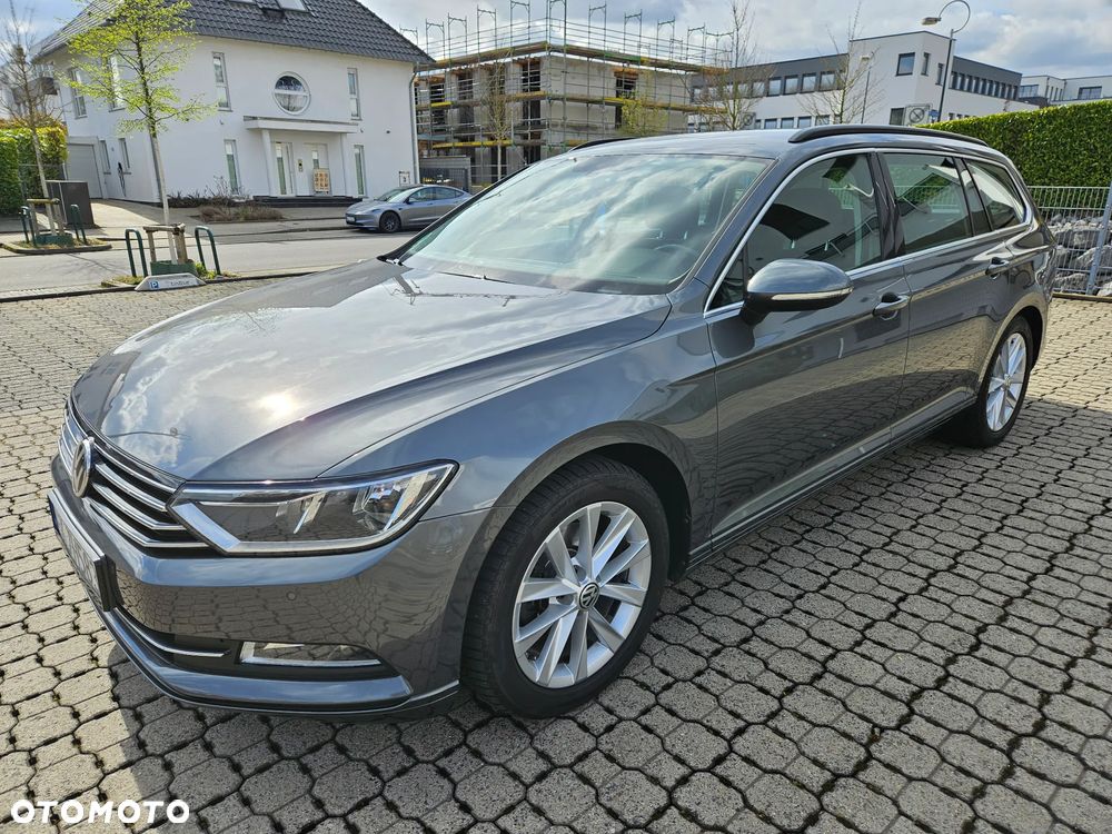 Volkswagen Passat 2.0 TDI (BlueMotion Technology) DSG Highline - 17