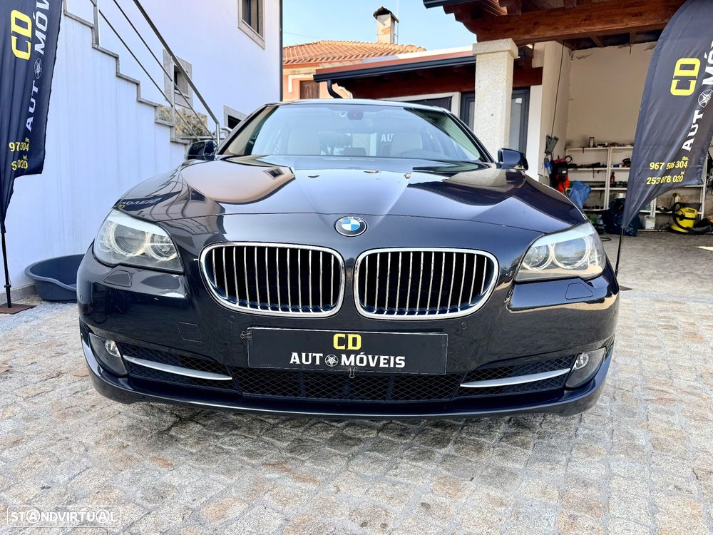 BMW 520 d Exclusive Auto 123g - 25