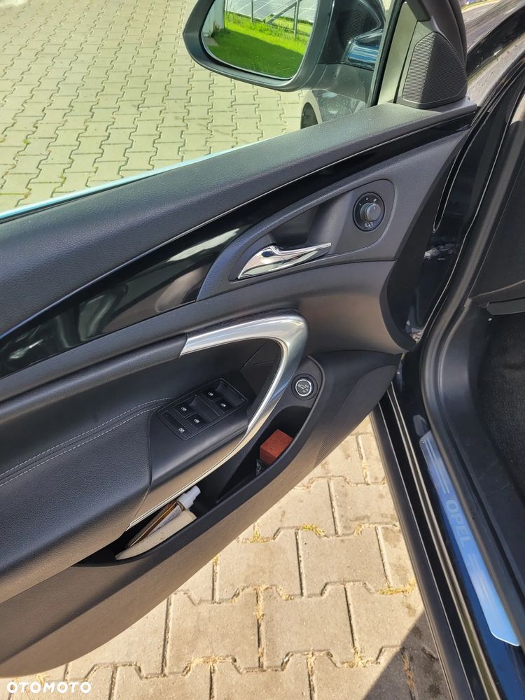 Opel Insignia 2.0 CDTI - 8