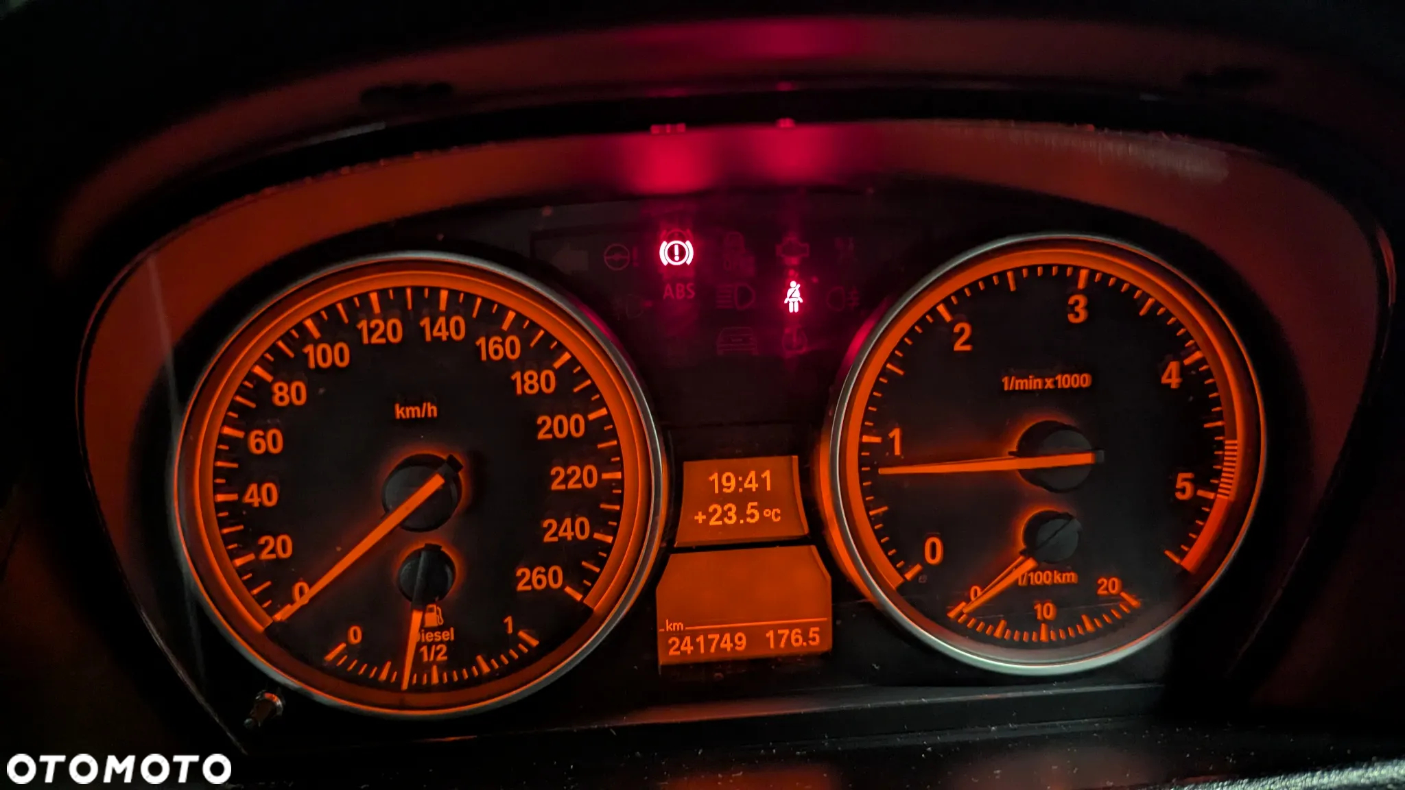 BMW X1 sDrive20d EfficientDynamics - 34