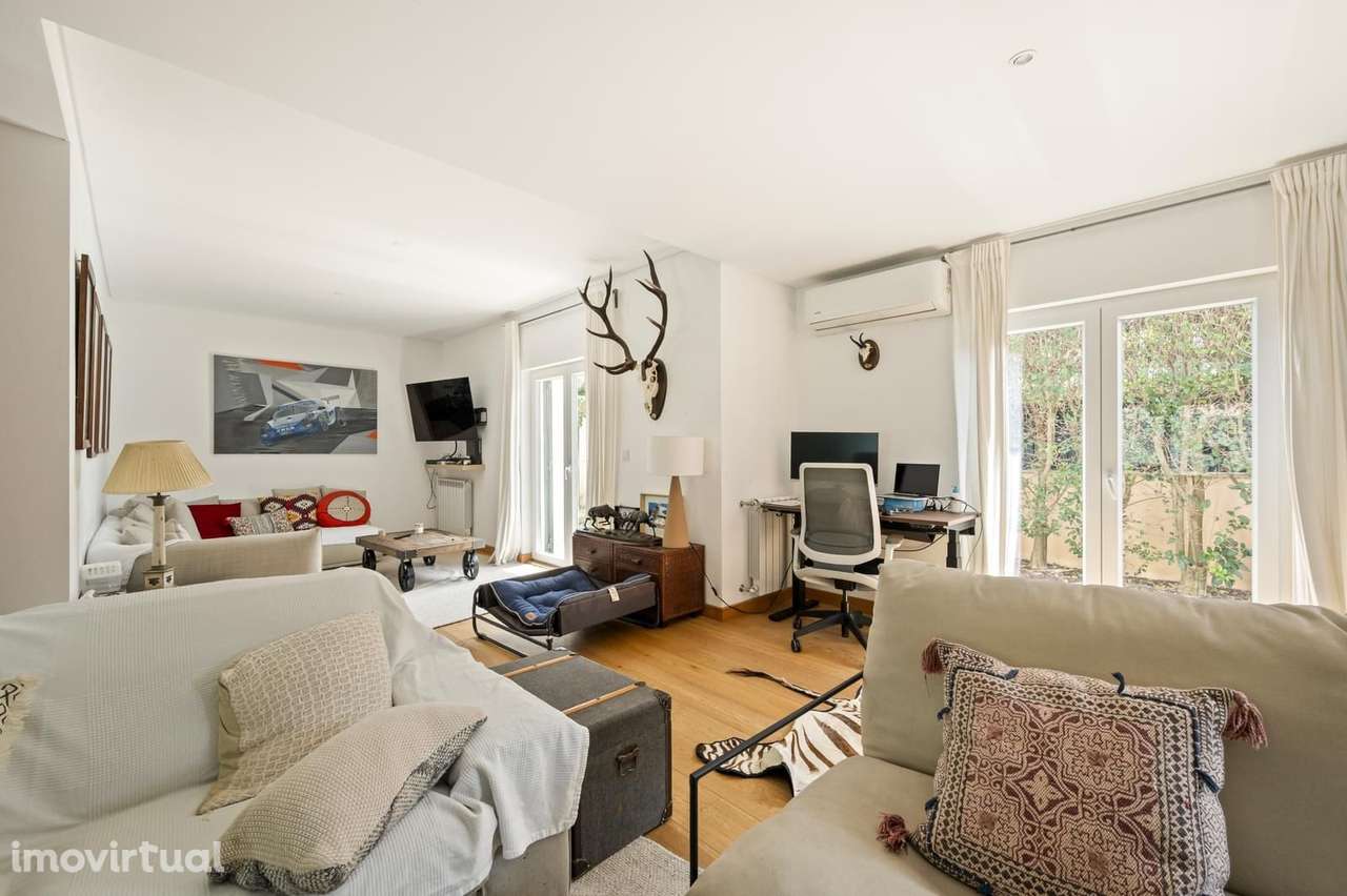 Moradia T3 com piscina, Estoril, Cascais - Grande imagem: 4/50