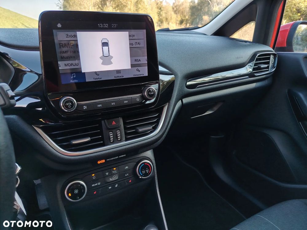Ford Fiesta - 23