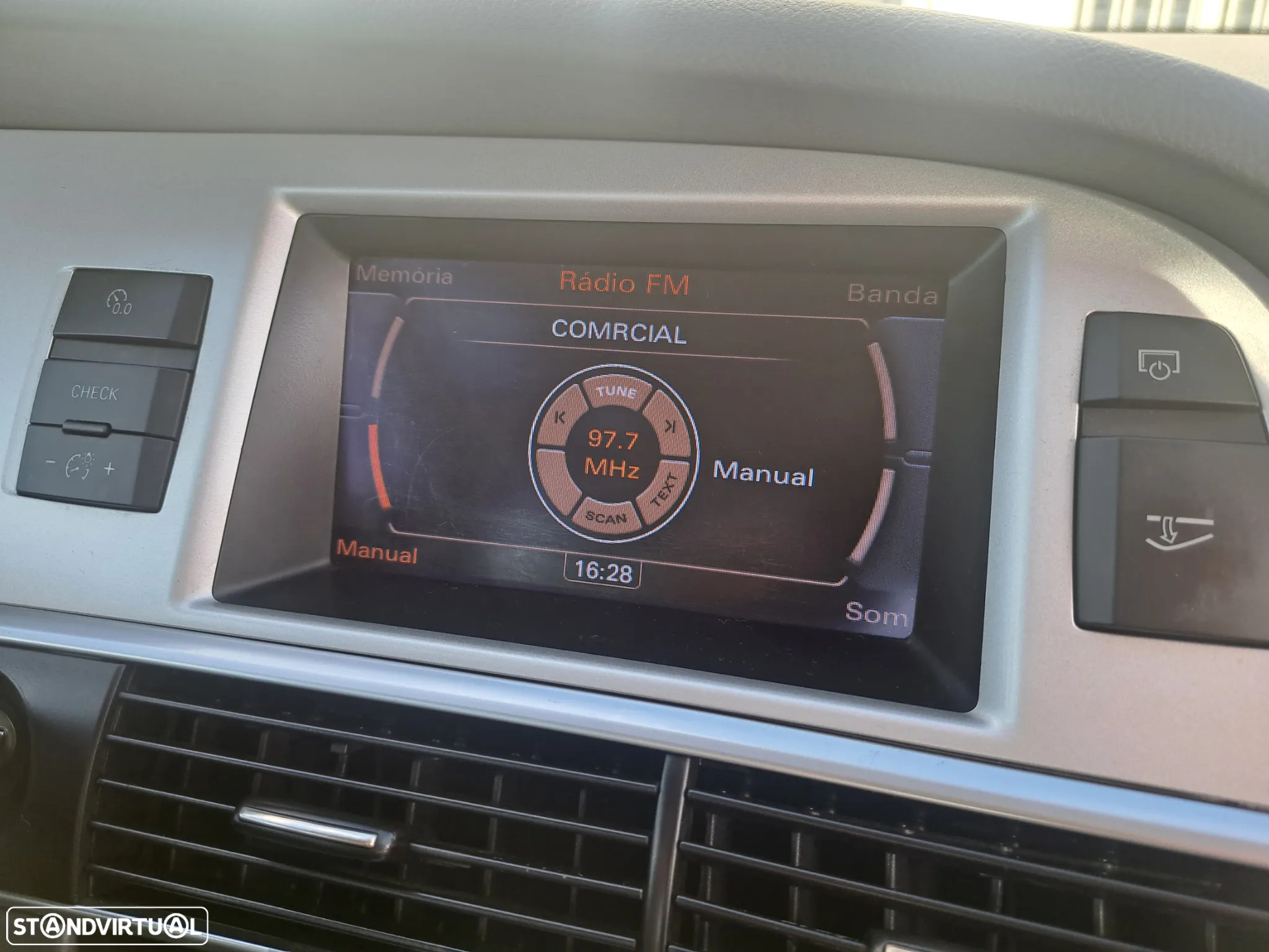 Audi A6 Avant 2.0 TDI Sport - 31