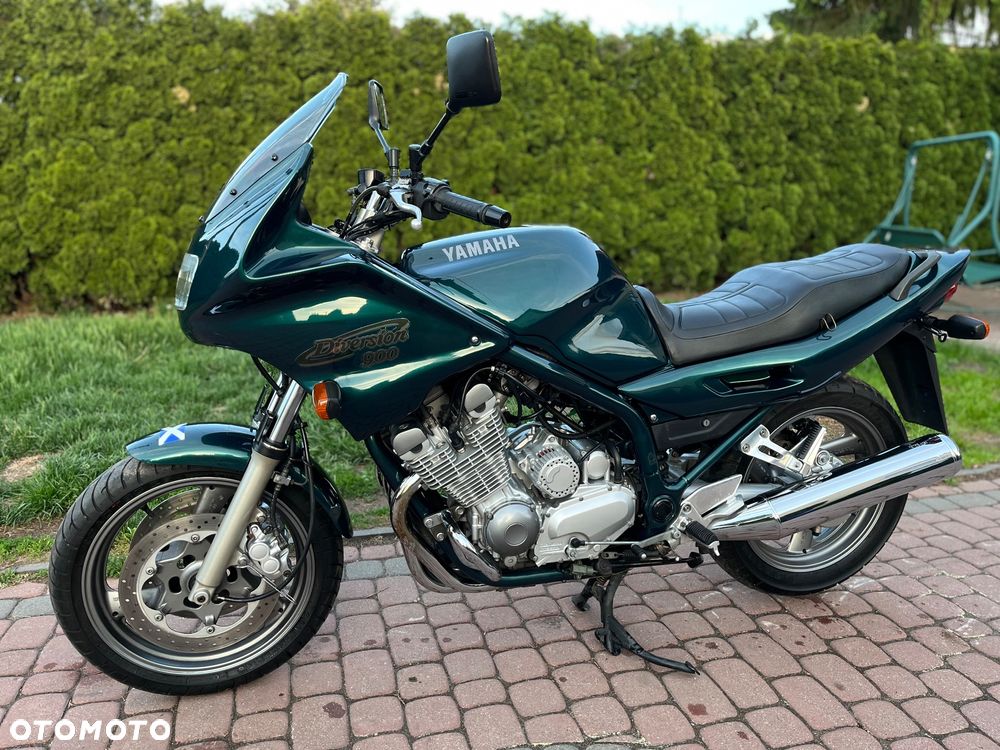 Yamaha XJ - 9