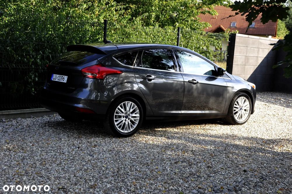 Ford Focus - 14